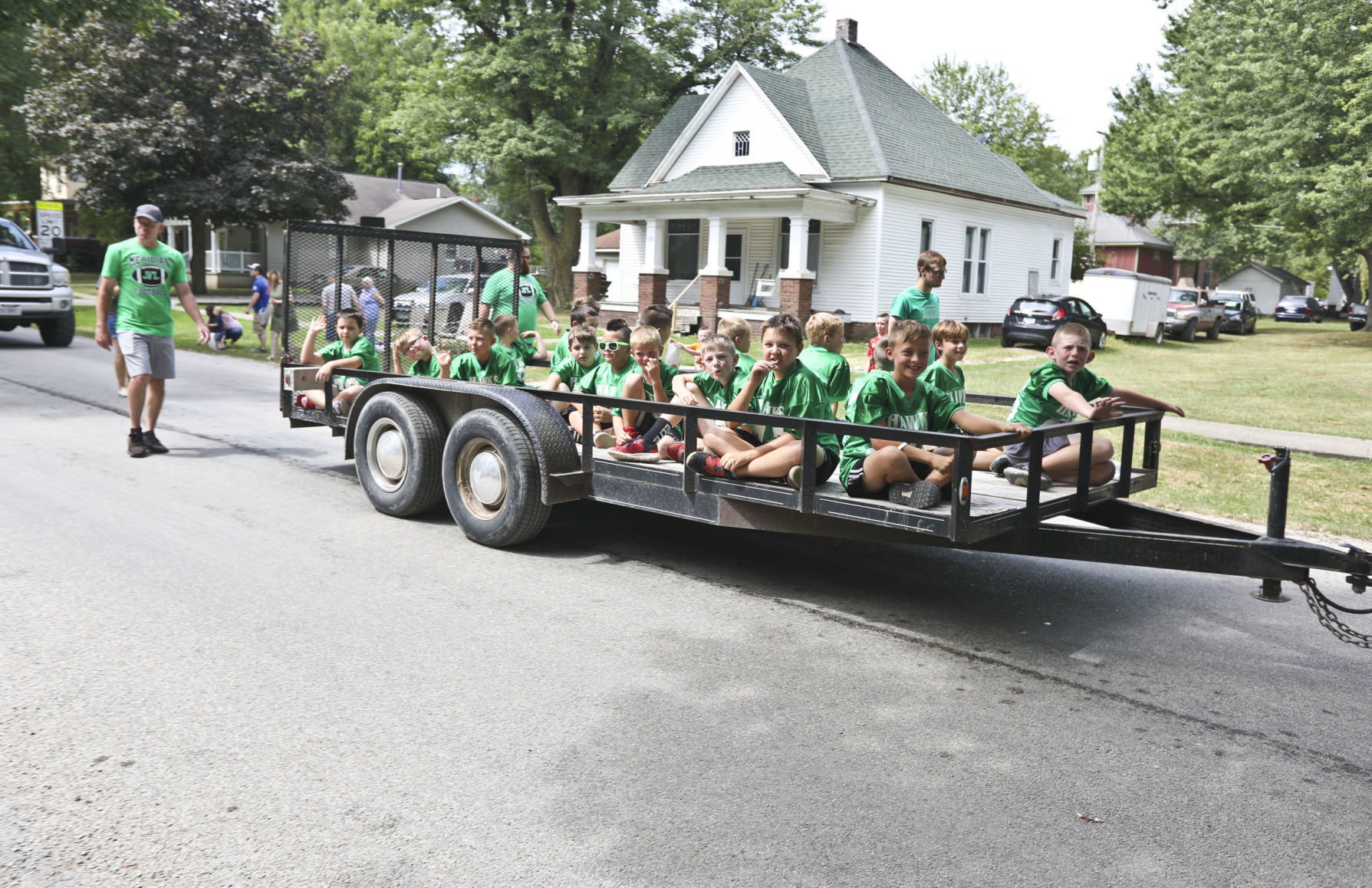 Blue Mound Fall Festival Parade 2 8.10.19.JPG